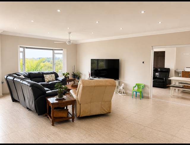 5 BEDROOM HOUSE FOR SALE IN BEVERLEY HILLS ESTATE